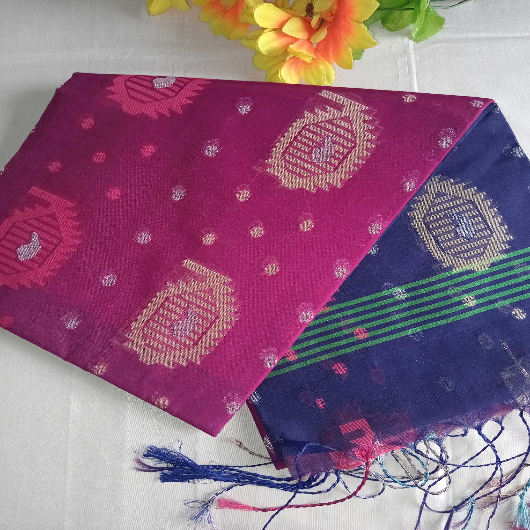 Tangail Jamdani Saree