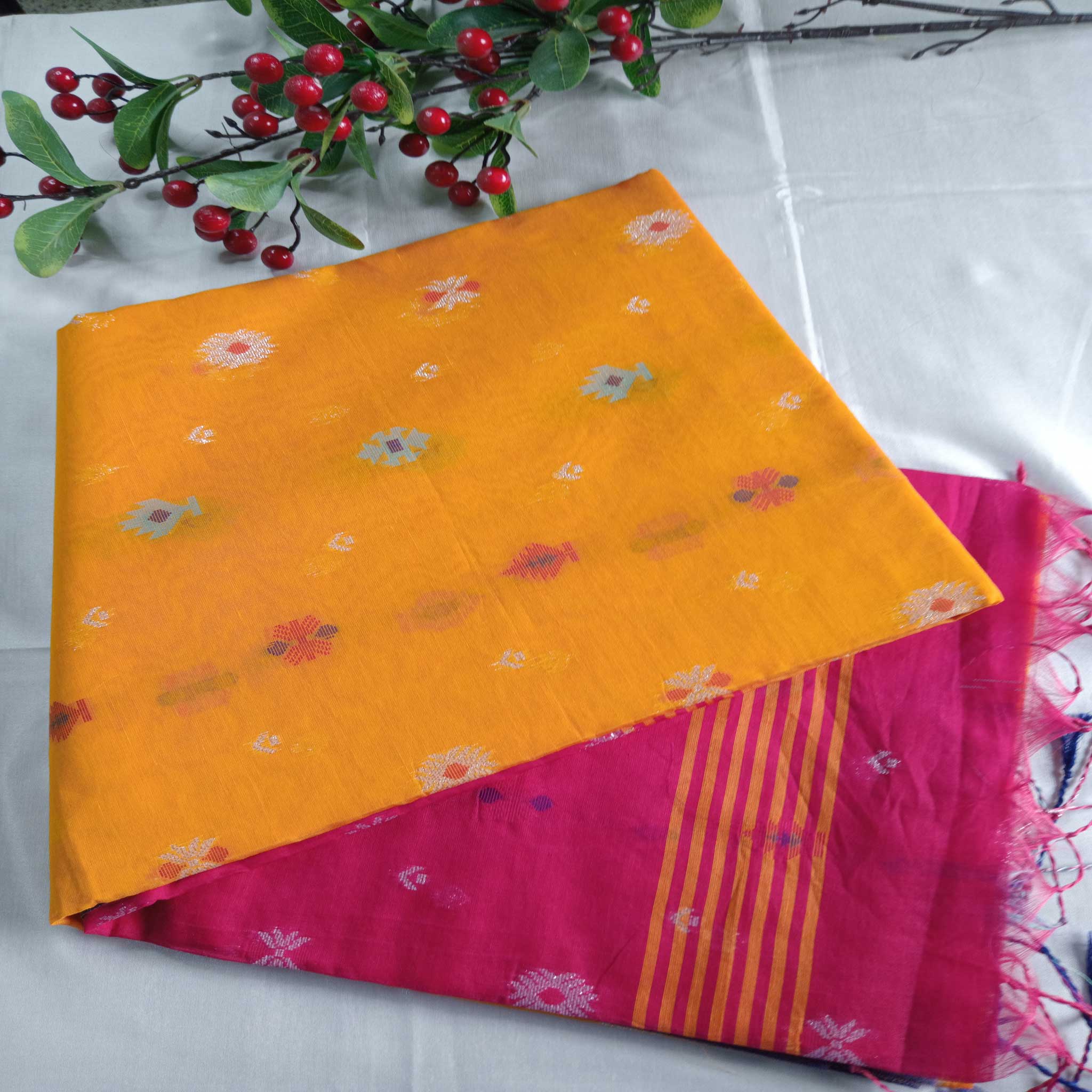 Tangail Jamdani Saree