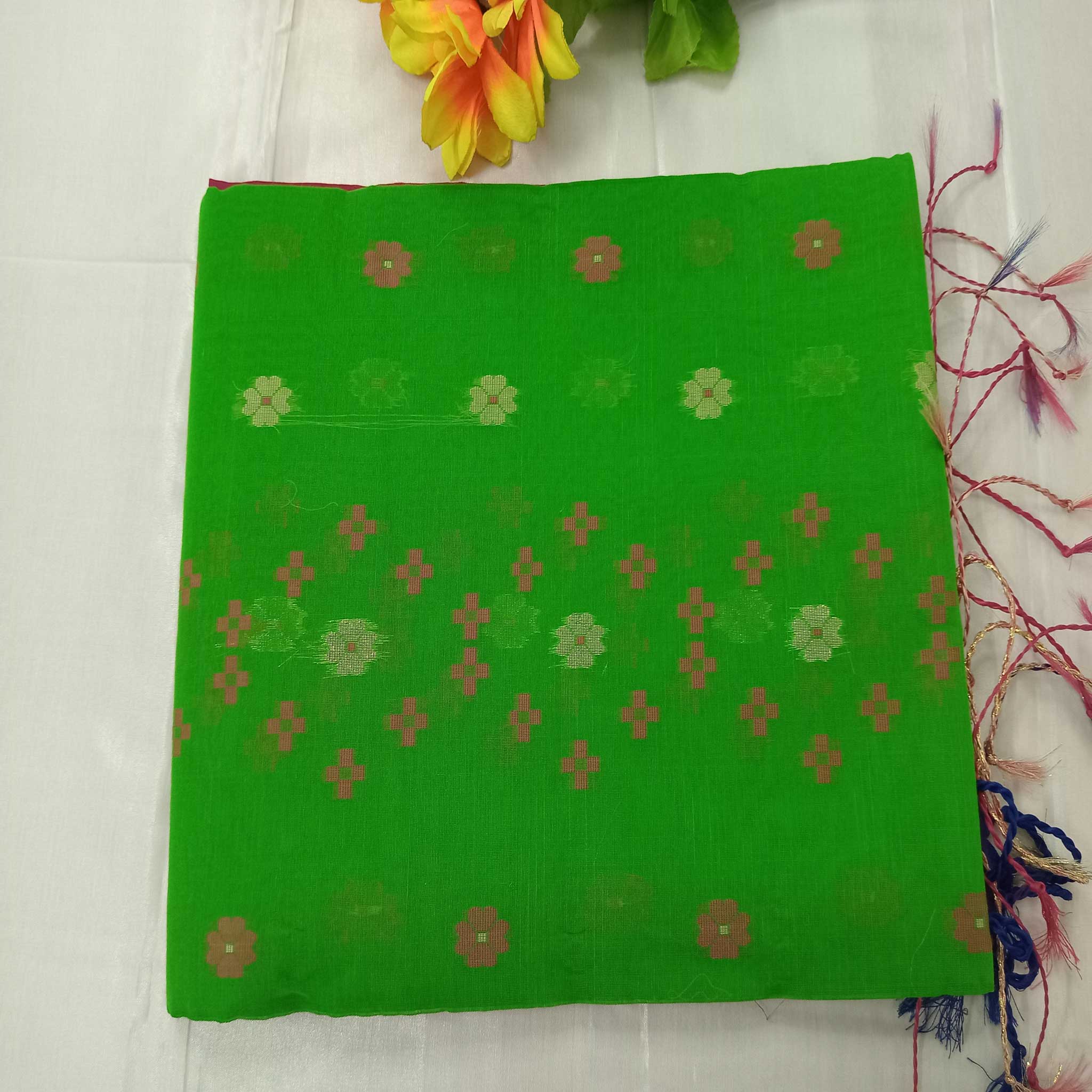 Tangail Jamdani Saree - Thumbnail 2